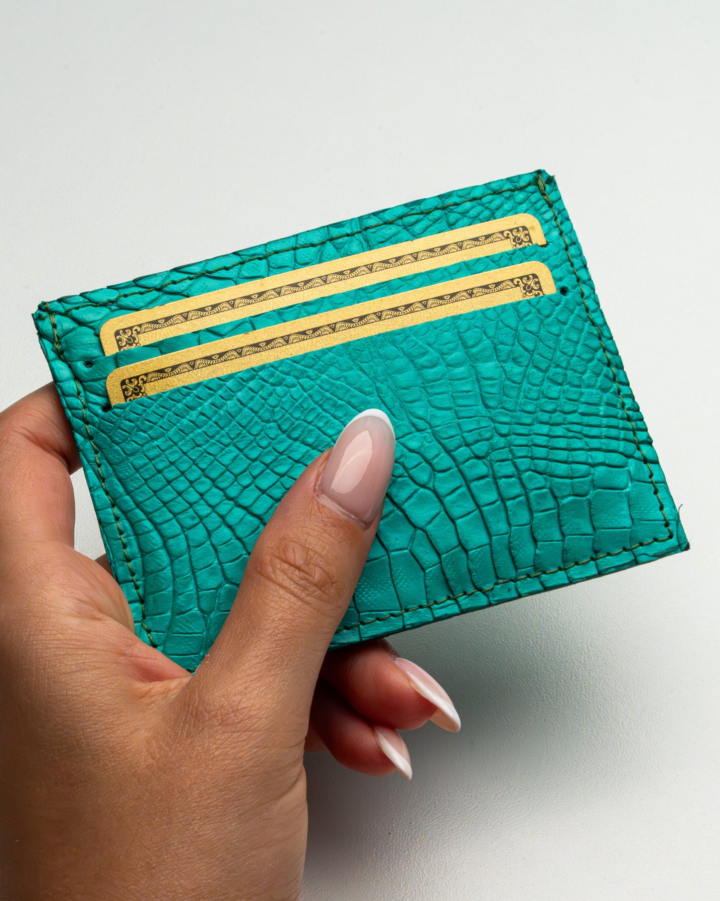 Porta tessere in pelle di alligatore Tiffany – elegante e pratico, organizza tessere e banconote con stile