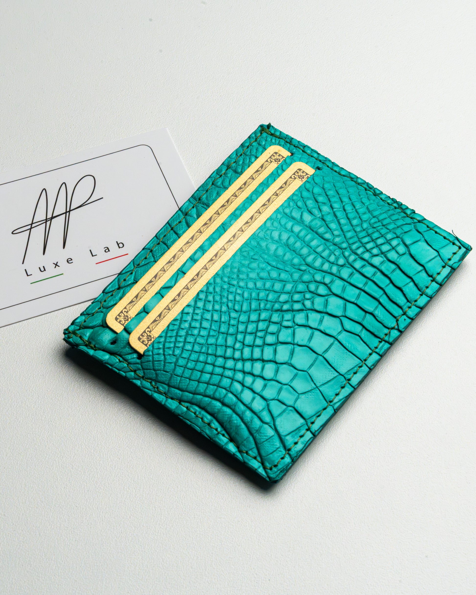 Porta tessere in pelle di alligatore Tiffany – elegante e pratico, organizza tessere e banconote con stile
