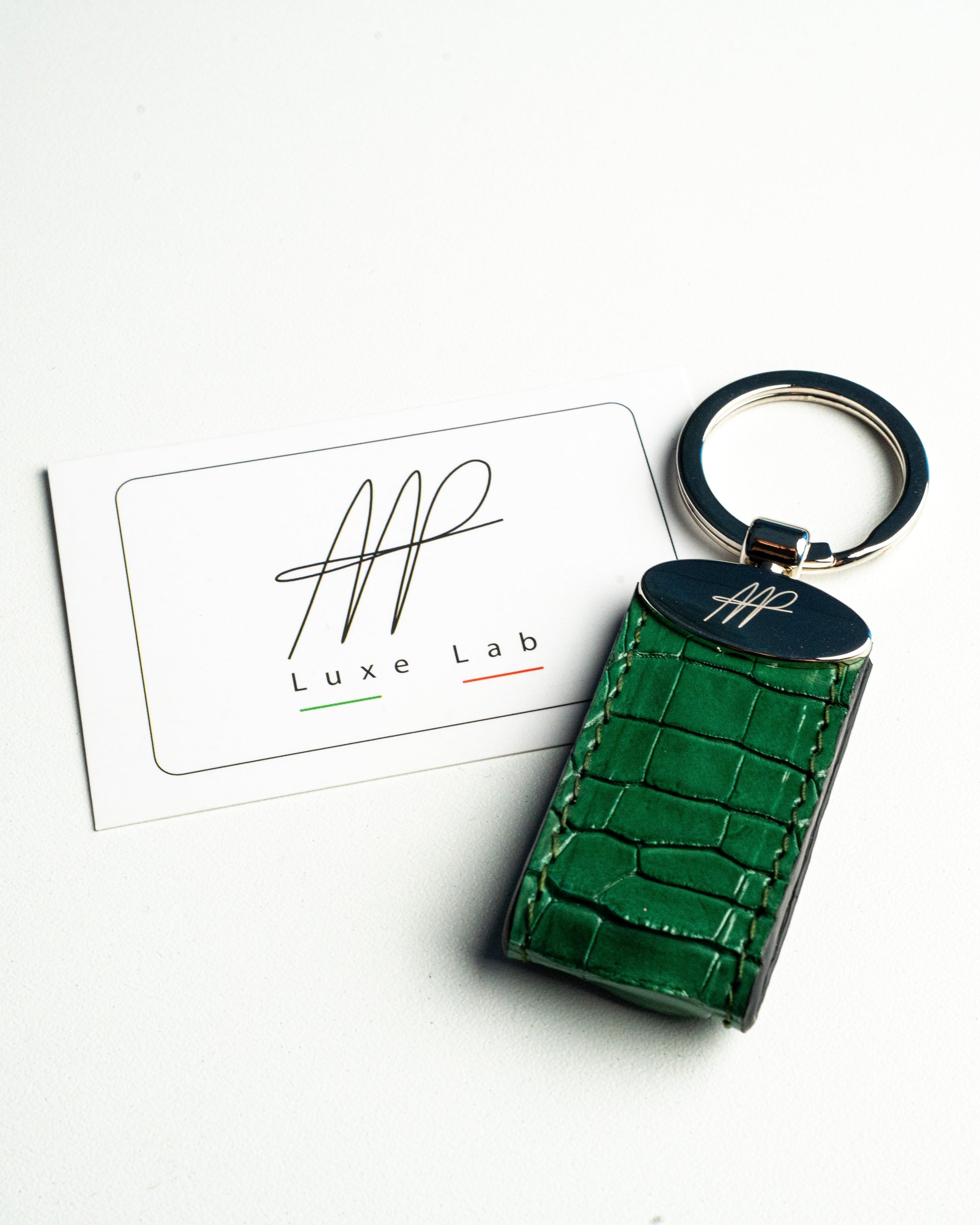 Portachiavi in pelle di alligatore verde, stile classico